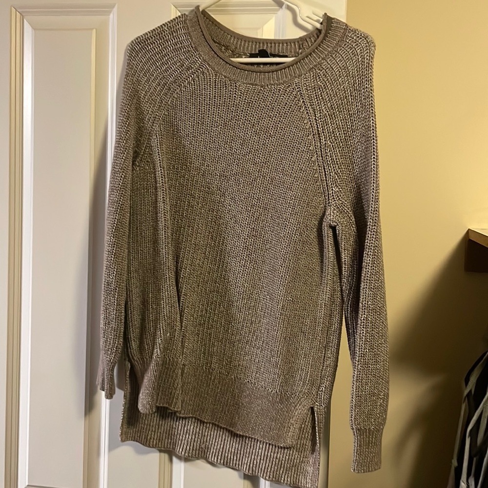 Like new Ellen Tracy sweater